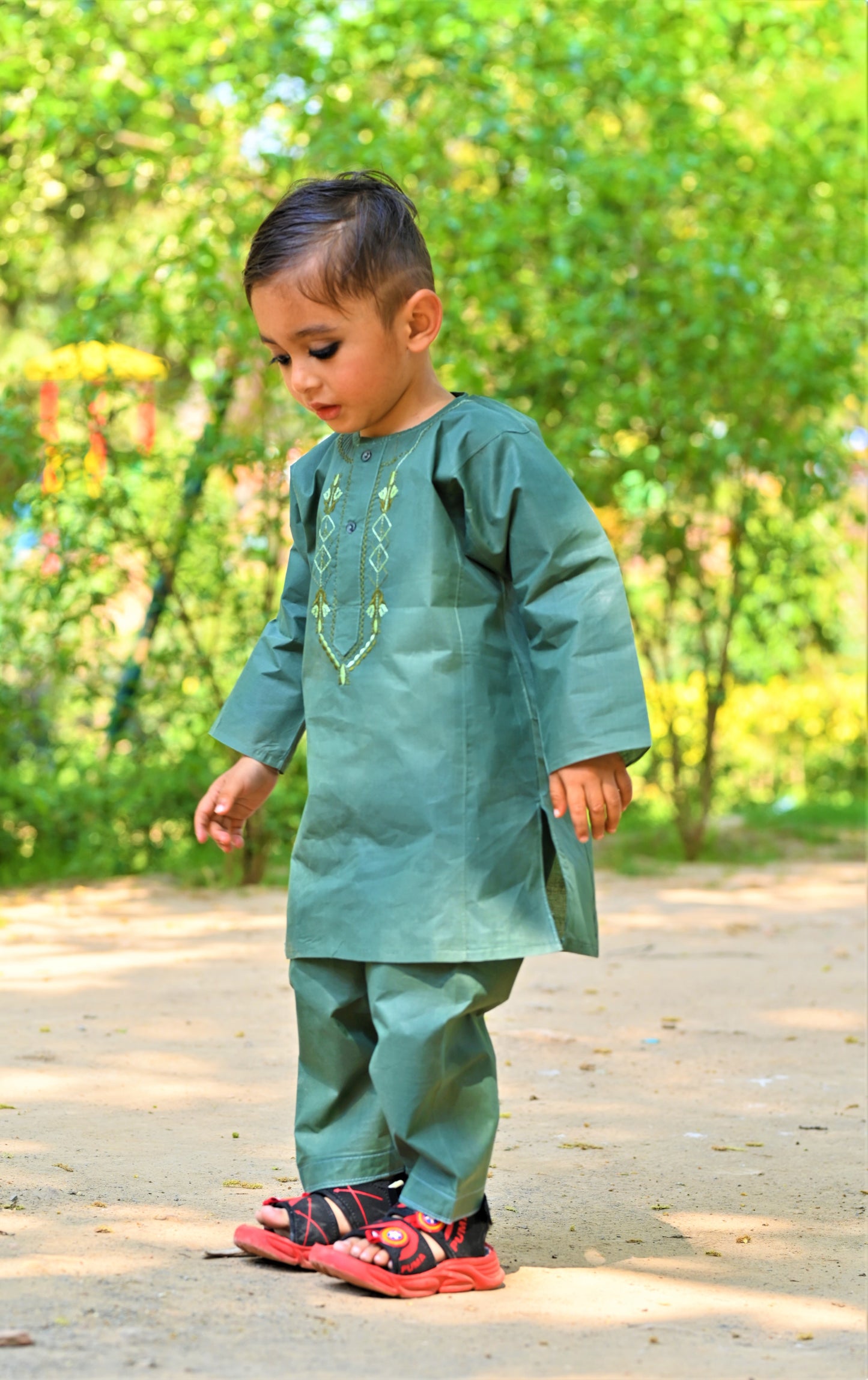 Dark Green Baby Boy Shalwar Kameez with Embroidered Neck โ Traditional Dress (2โ5 Years)
