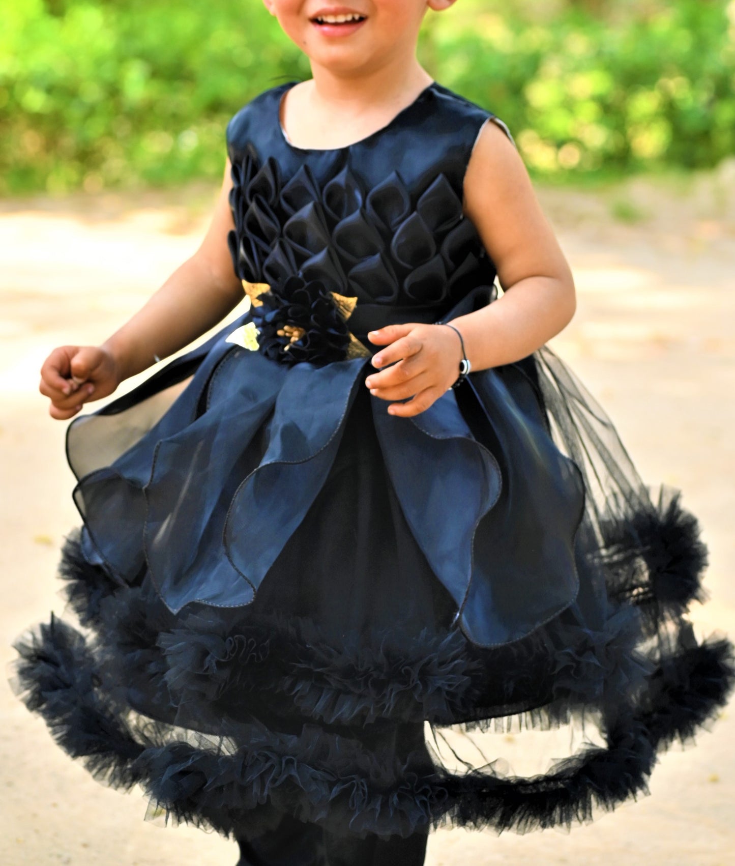 Elegant Black Ruffled Baby Girl Party Dress โ Formal Occasion Wear