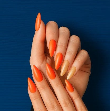 Luoaì Beauty Press-On Nails – 12 PCS Set | Stylish Orange & Nude Combo