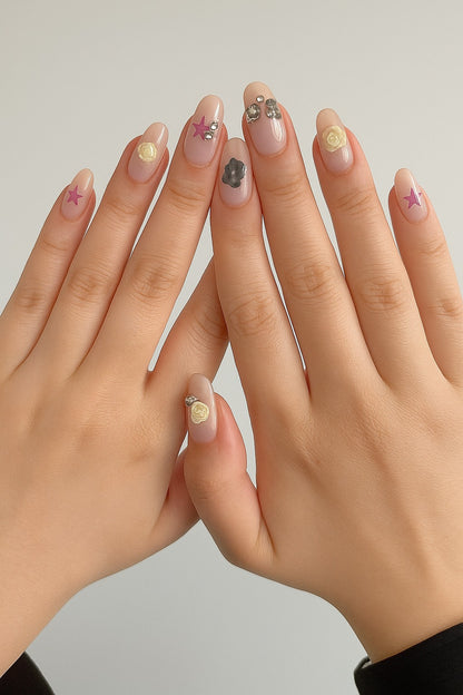 ✨ Elegant Nude Press-On Nails 💅 with 3D Flowers 🌸 Stars ⭐ & Sparkling Accents – 12 PCS Set 🚚 Free Shipping