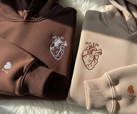 👫 Personalized Couple Hoodies – Custom Embroidered Line Art 🧵❤️